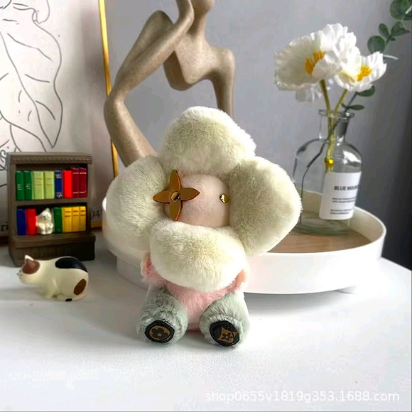 Monogram Bag or Purse Plushy Keychain Charm - WHITE FACE - Picture 3 of 6